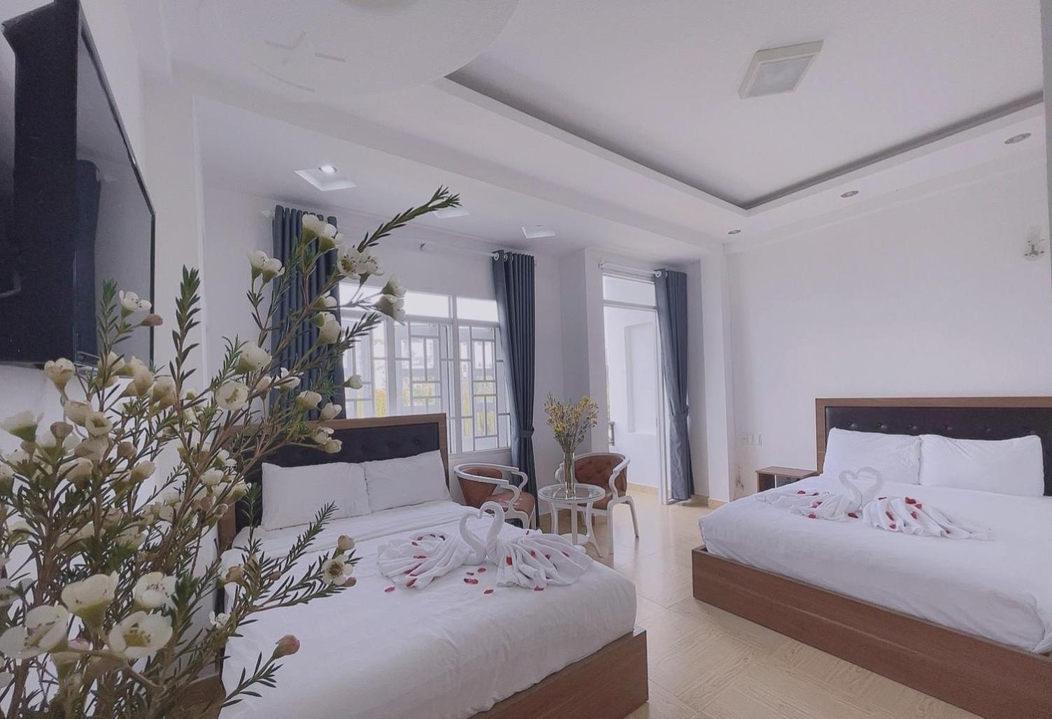 Phuong Vy Hotel Dalat Bagian luar foto