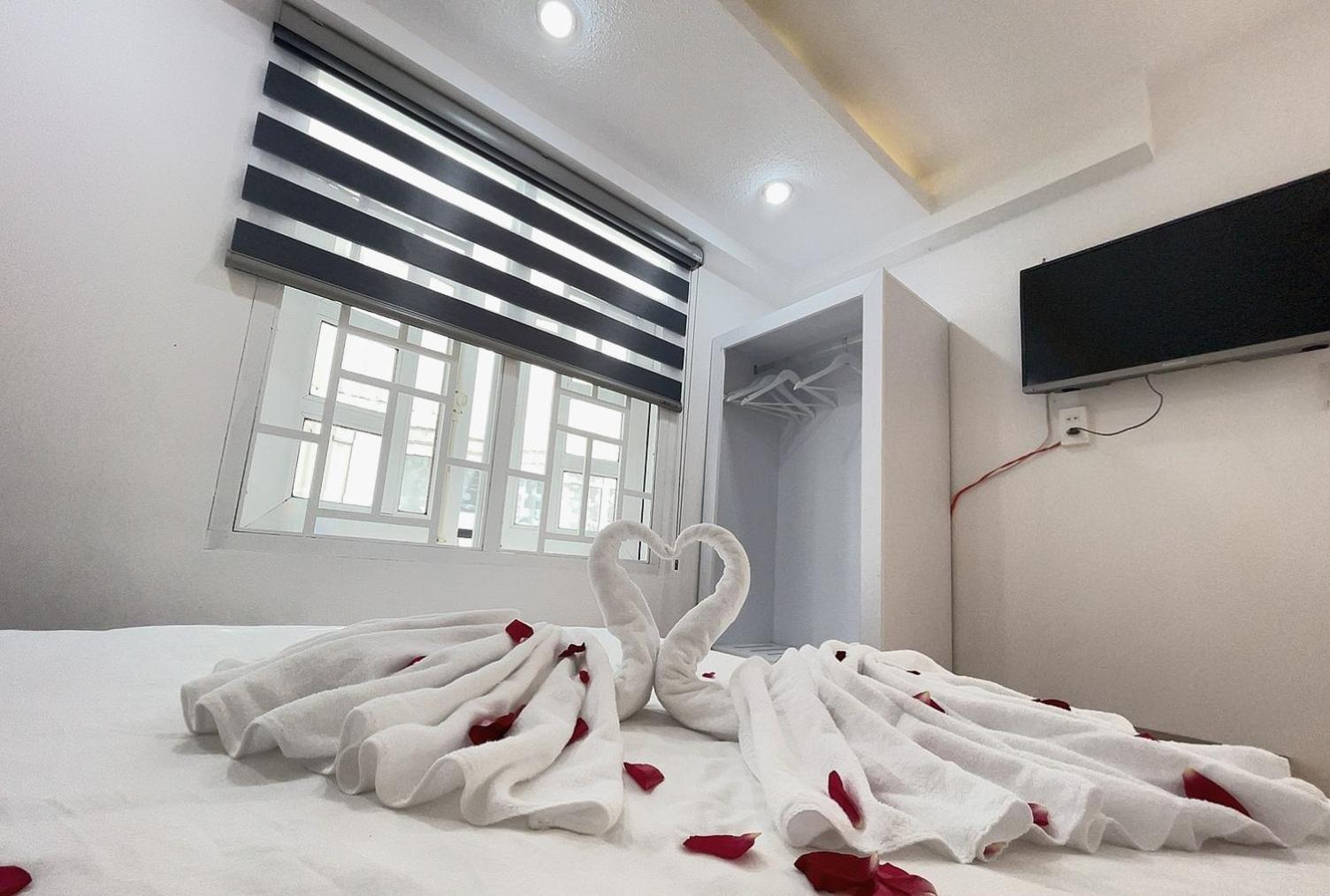 Phuong Vy Hotel Dalat Bagian luar foto