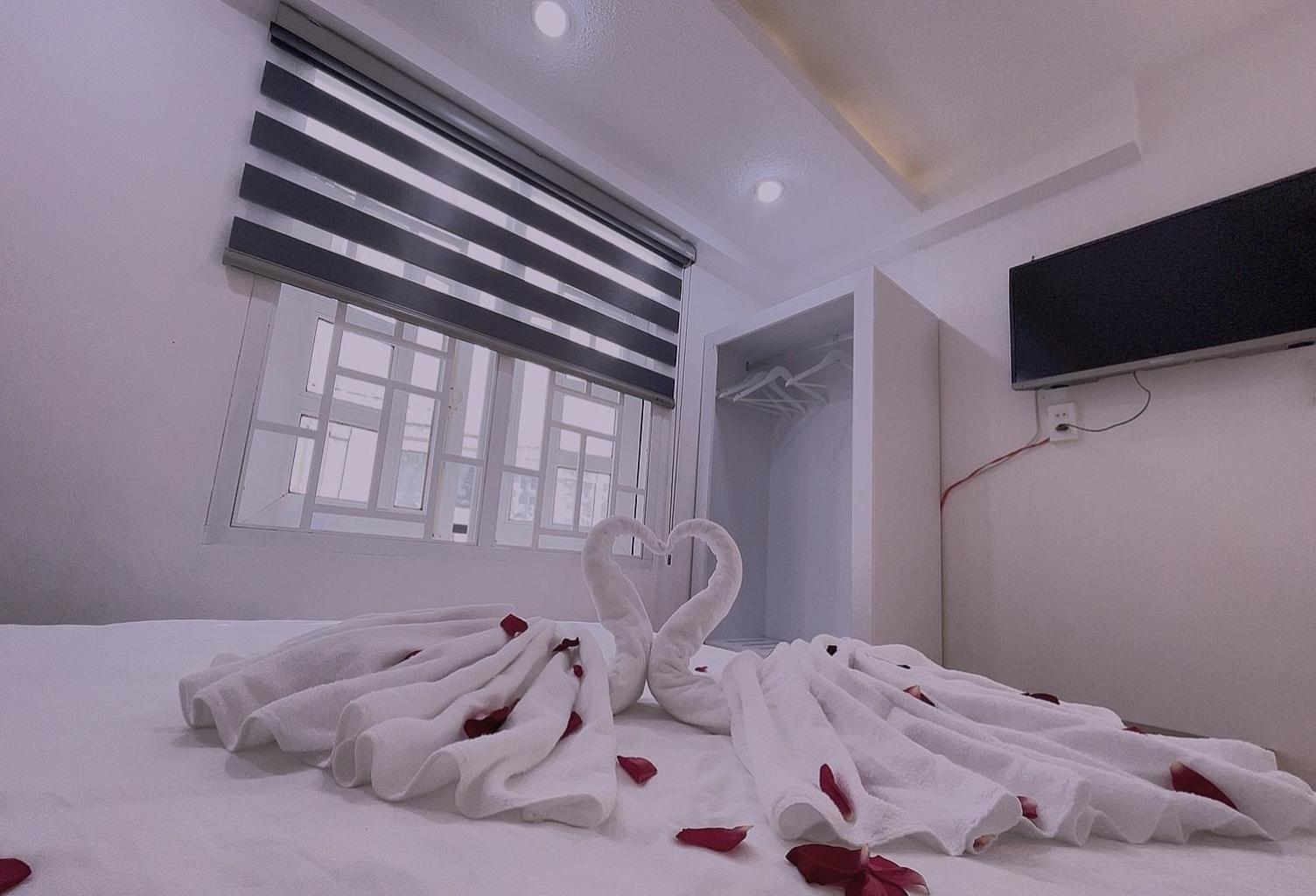 Phuong Vy Hotel Dalat Bagian luar foto