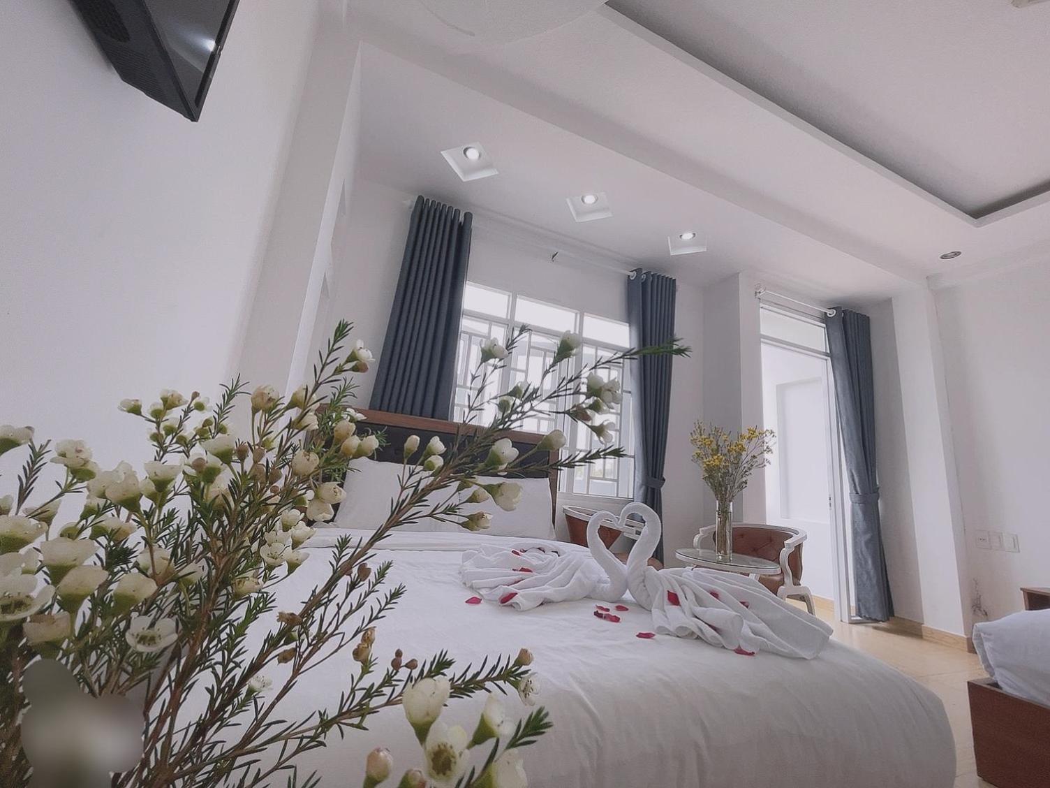 Phuong Vy Hotel Dalat Bagian luar foto