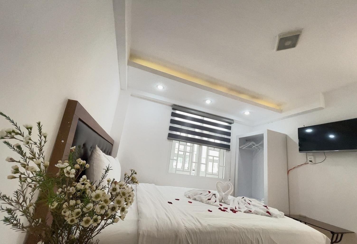 Phuong Vy Hotel Dalat Bagian luar foto