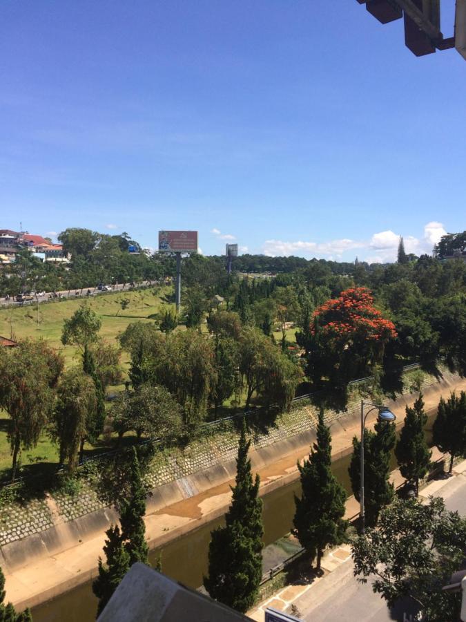 Phuong Vy Hotel Dalat Bagian luar foto